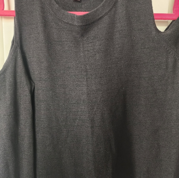 Lilly Pulitzer black dress - Picture 4 of 12